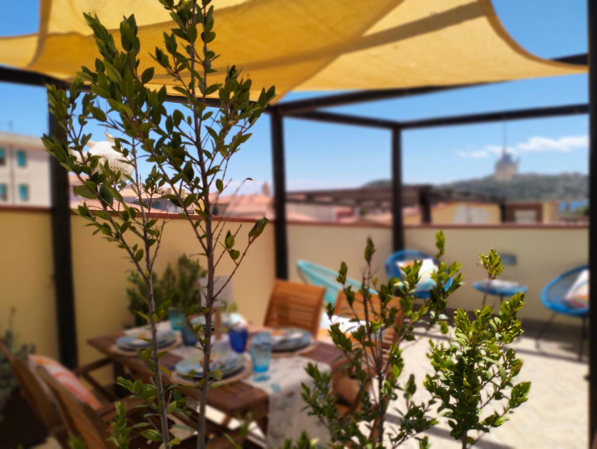 Appartamento La Terrazza - Localita Cala Gavetta La Maddalena  Kültér fotó