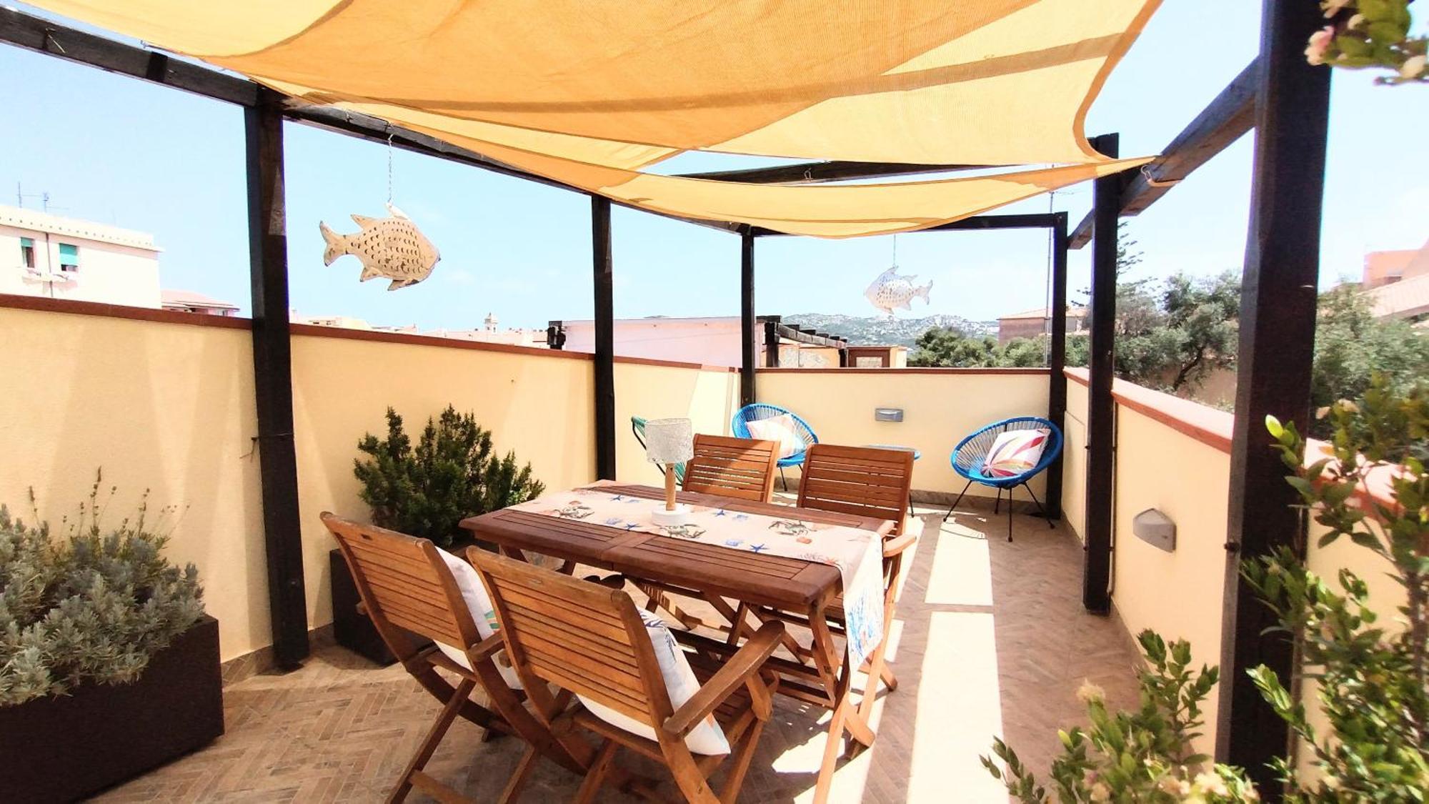 Appartamento La Terrazza - Localita Cala Gavetta La Maddalena  Kültér fotó
